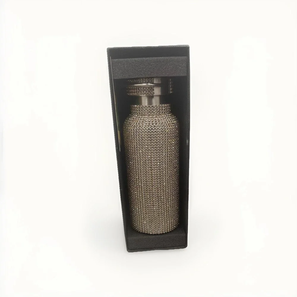 TOMO Luxury Water Bottle In Box 25oz In Gold Sky New In Box Crystals.(43) - Picture 3 of 9